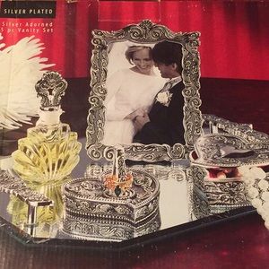 Silver Plated 5 piece Vanity Set